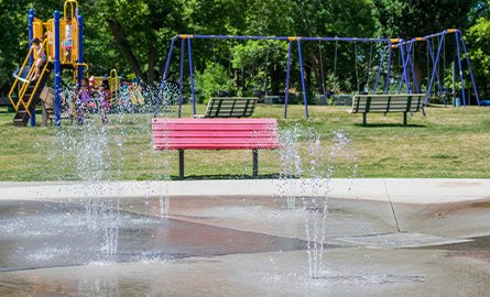 Photo of splash pad at Lions Park in BWG.