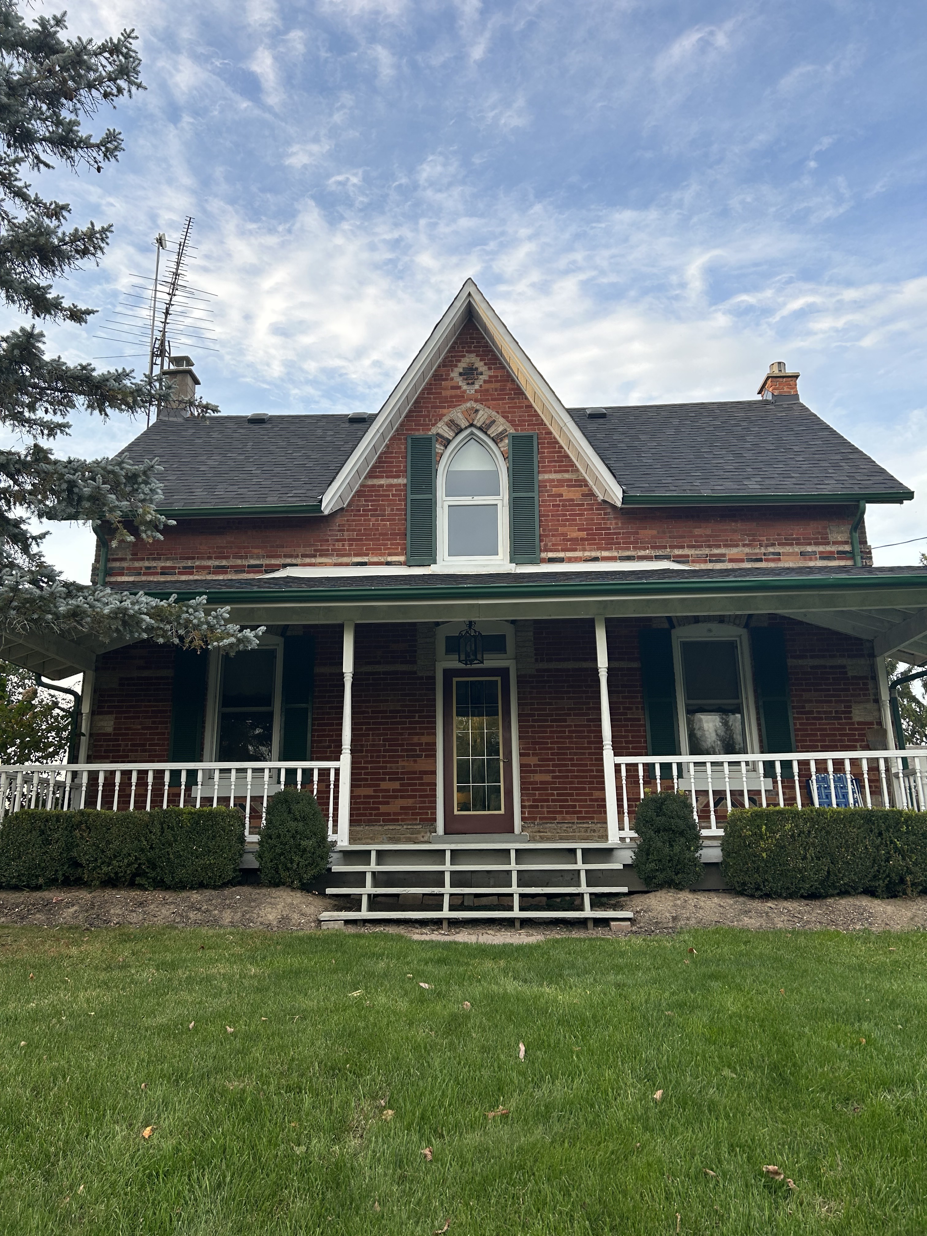 building depicting the Keaney House