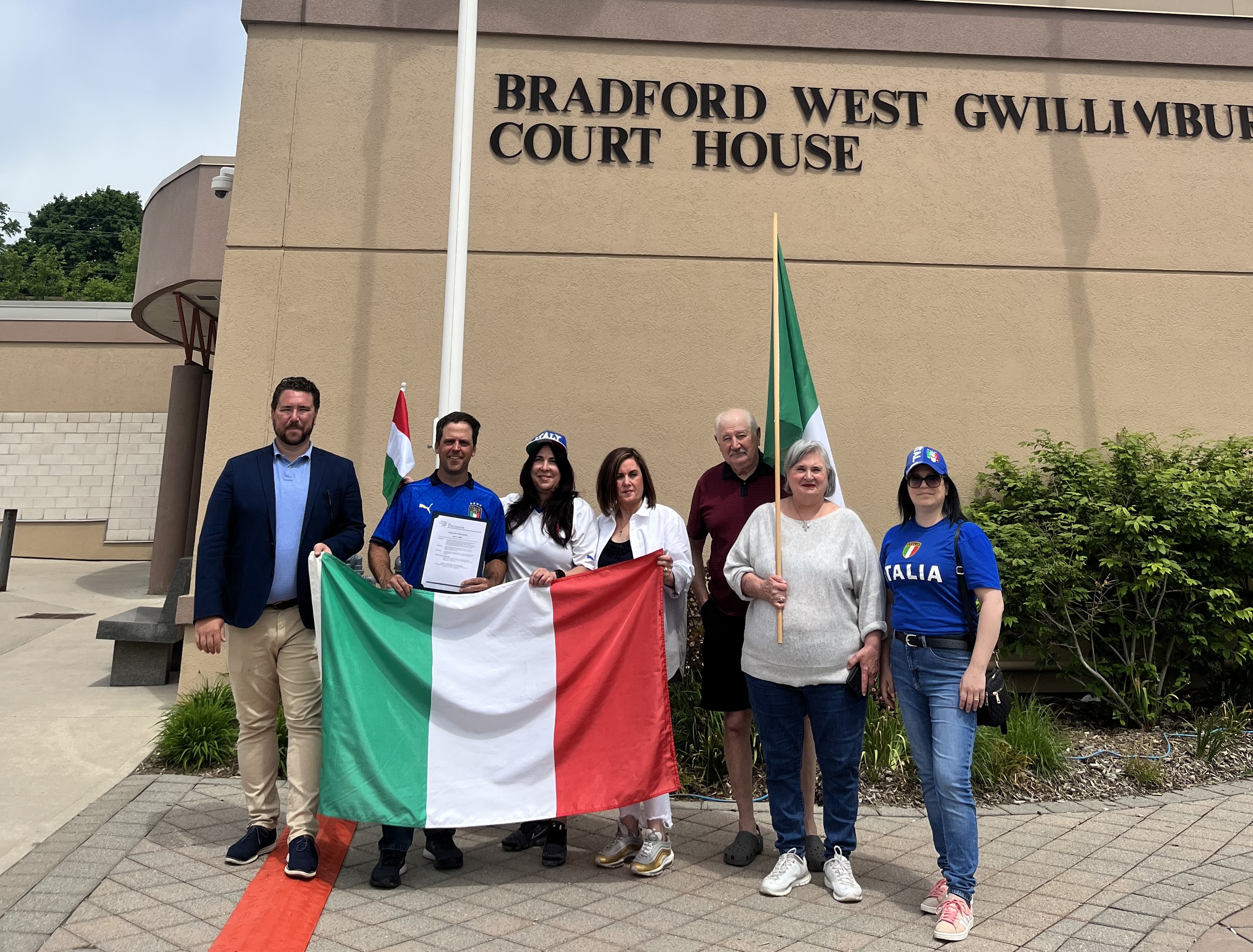 Council and community members at the 2022 Italian flag raising event