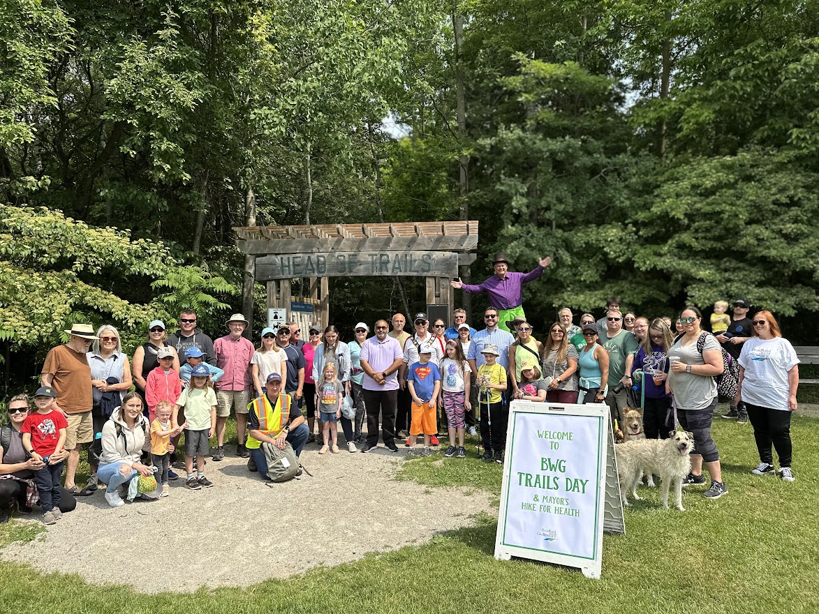 Photo of Council and residents at Trails Day 2023