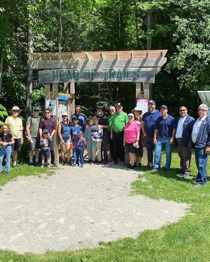 Group photo of Council and community members at the 2022 Trails Day